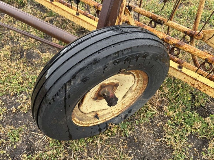 new-holland-56-image-8