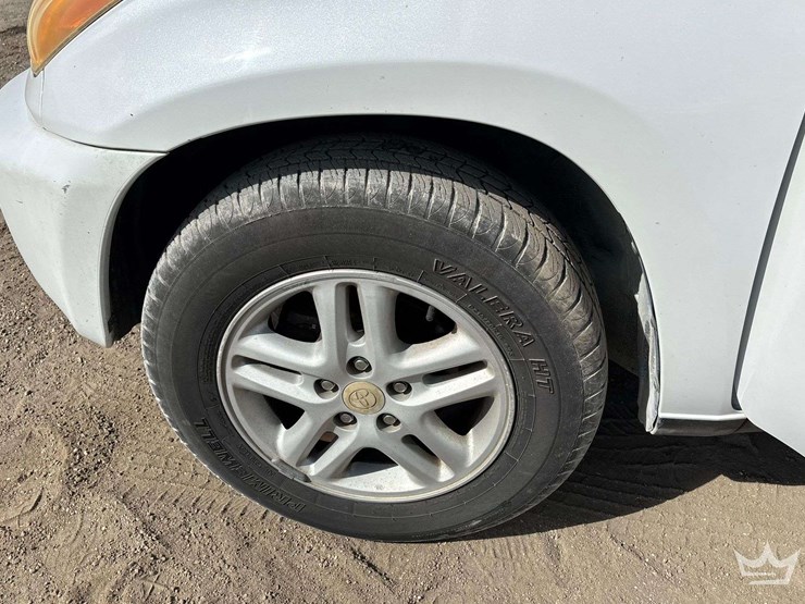 2002-toyota-rav4-image-22