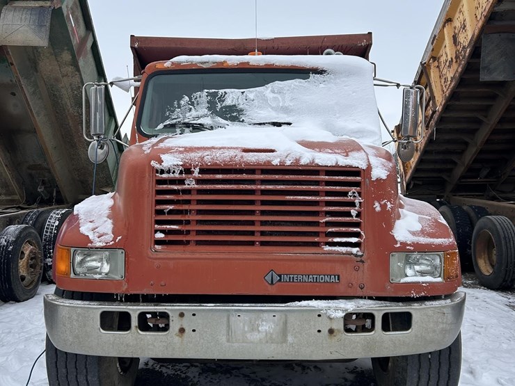 1995-international-4900-image-2