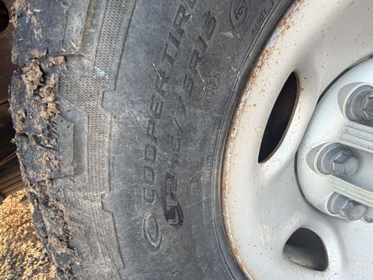 2003-chevrolet-silverado-2500hd-image-21