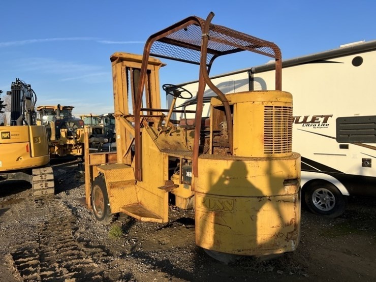 ross-10h-forklift-image-5