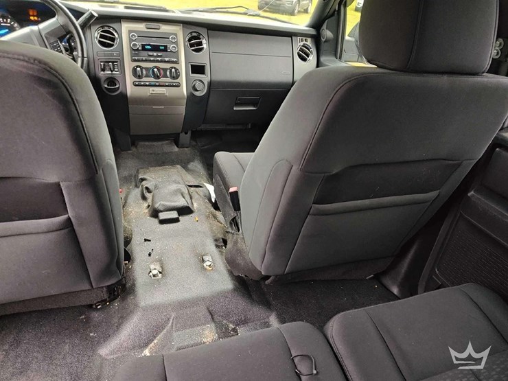 2017-ford-expedition-image-33