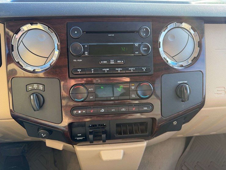 2008-ford-f350-image-40