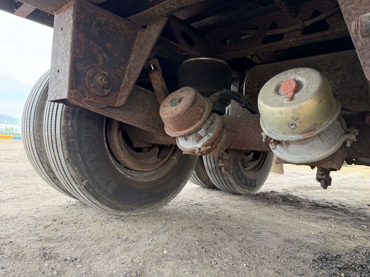 2006-utility-4000d-x-image-18