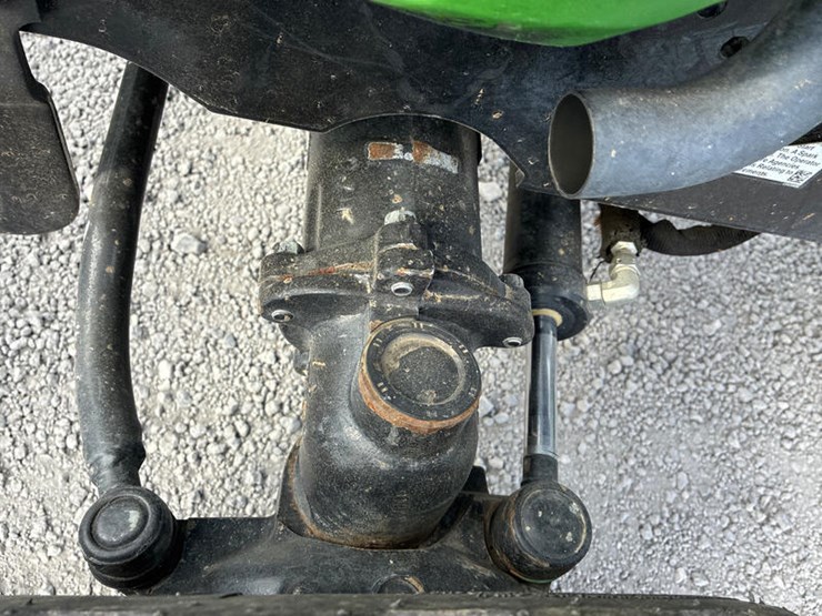 john-deere-1025r-image-28