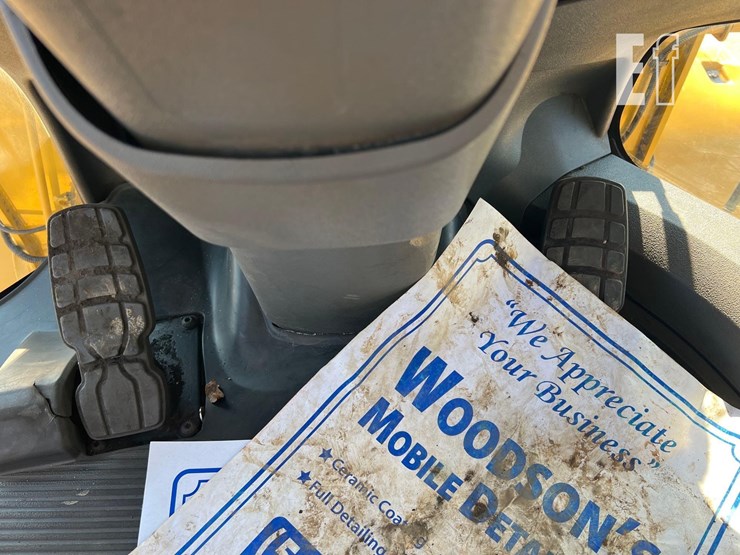 2021-caterpillar-926m-image-28