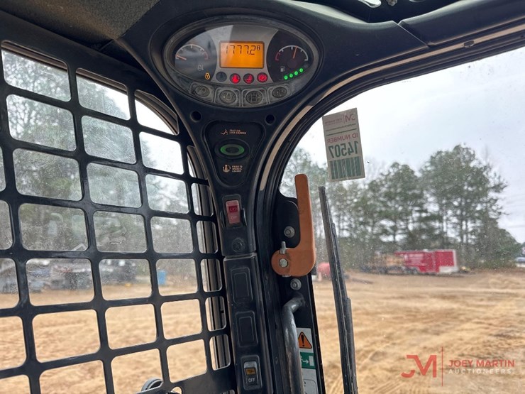 2018-bobcat-t770-image-17