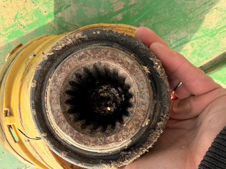 2022-john-deere-fc20r-image-17