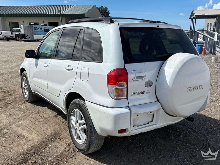 2002-toyota-rav4-image-4