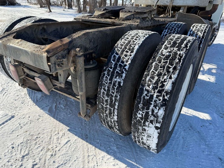 2006-mack-chn613-image-9