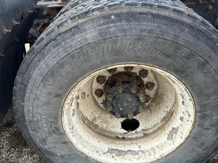 white/gmc-wg64t-image-26