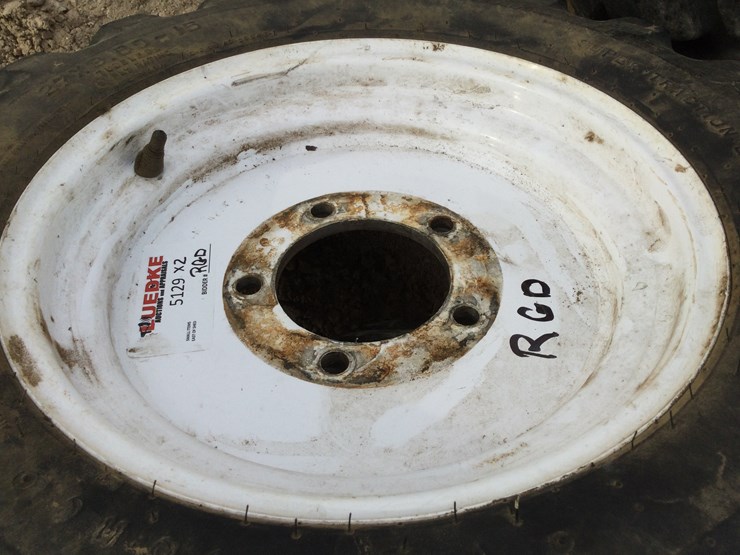 ford-tractor-image-4