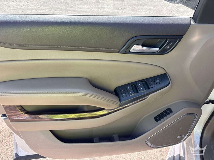 2015-gmc-yukon-xl-image-10