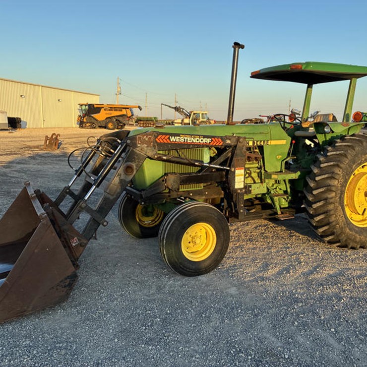 JOHN DEERE 2940