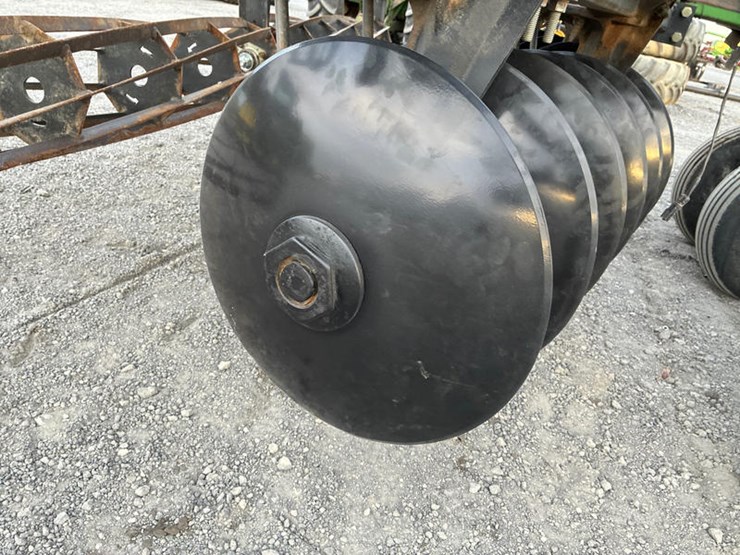 john-deere-630-image-21