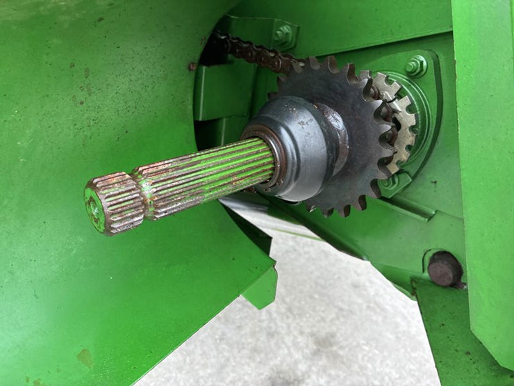 john-deere-2000-image-24