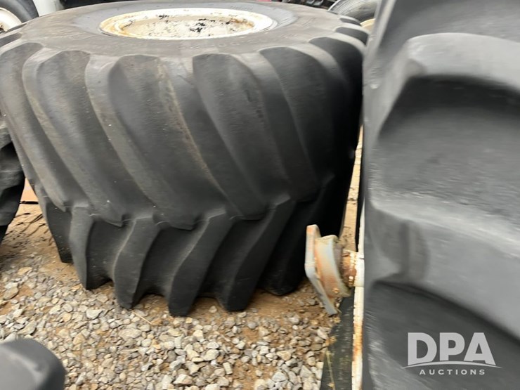 good-year-flotation-tires-(jn3479)-image-7