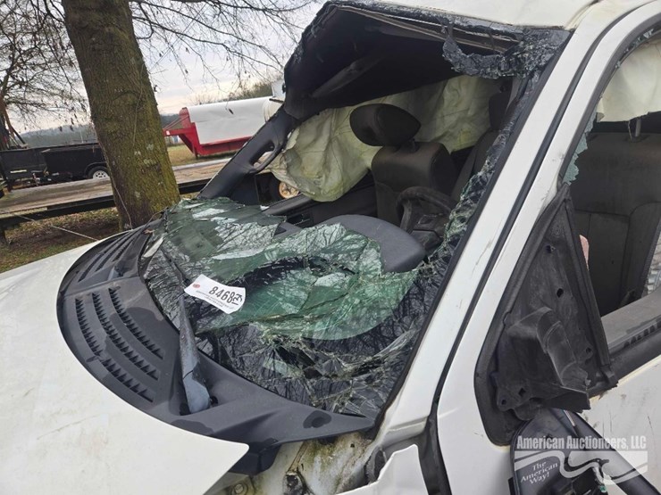 2011-ford-f150-image-13