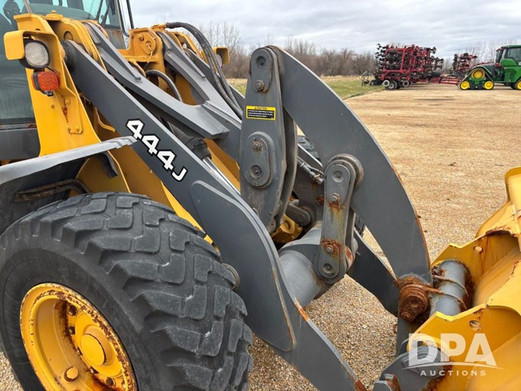 2007-deere-444j-image-55