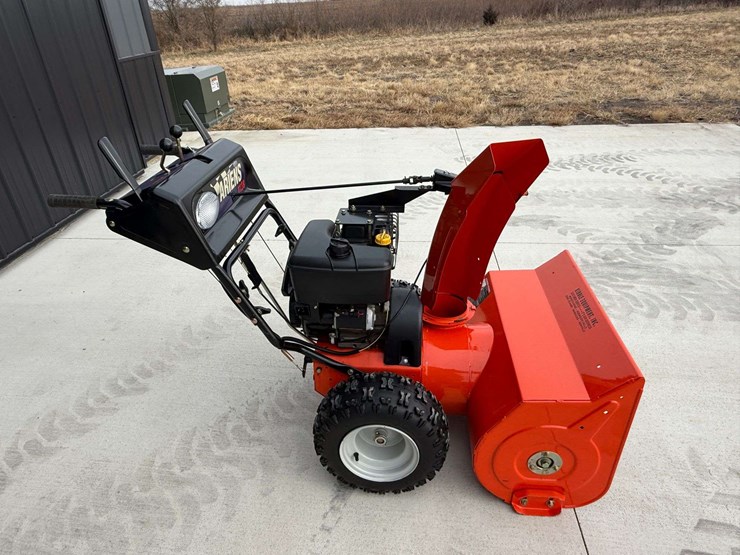 ariens-1128-walk-behind-snowblower,-11hp,-28”-width,-2-stage,-electric-start,-hand-warmers,-fully-se-image-8