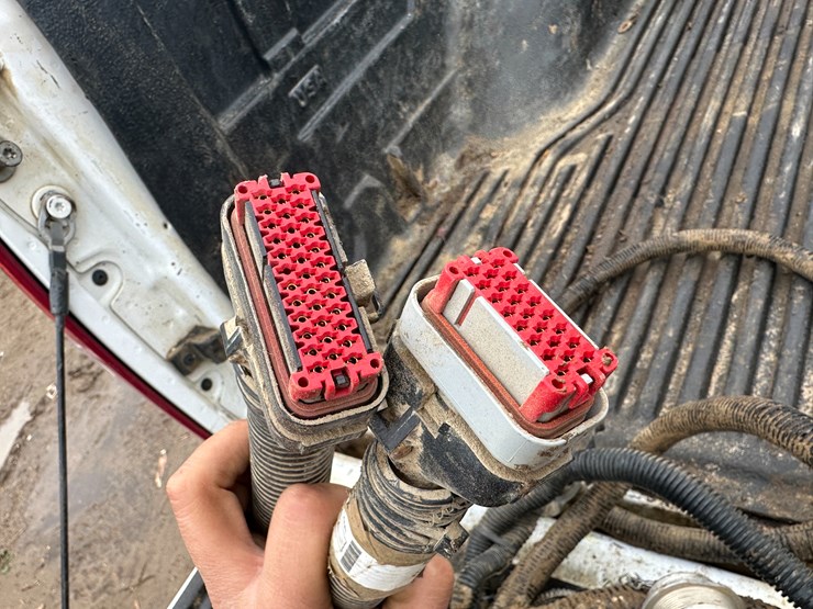 john-deere-2000-image-8