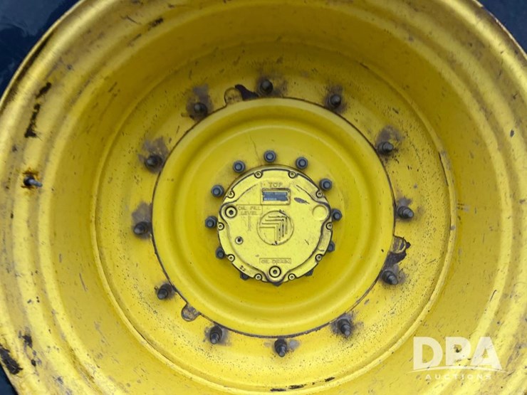 john-deere-r4045-image-24