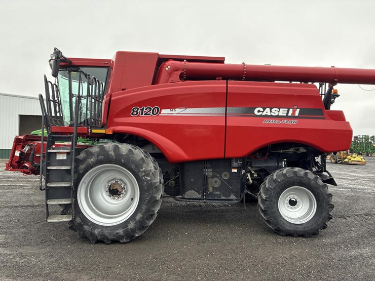 case-ih-8120-image-4