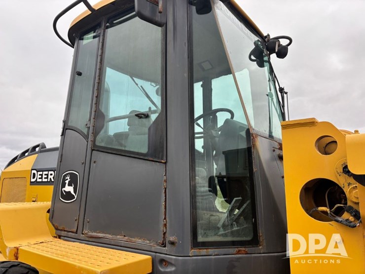 2007-deere-444j-image-51