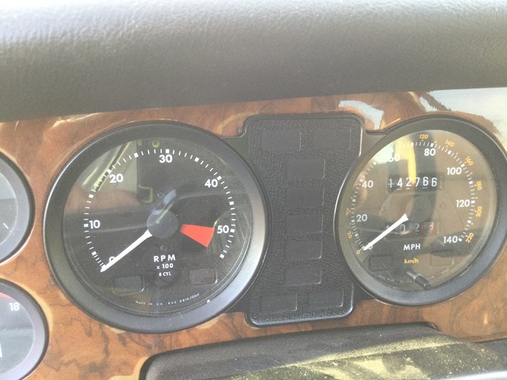 #4536-•-1987-jaguar-xj6:-(has-clear-wi-title)-image-8