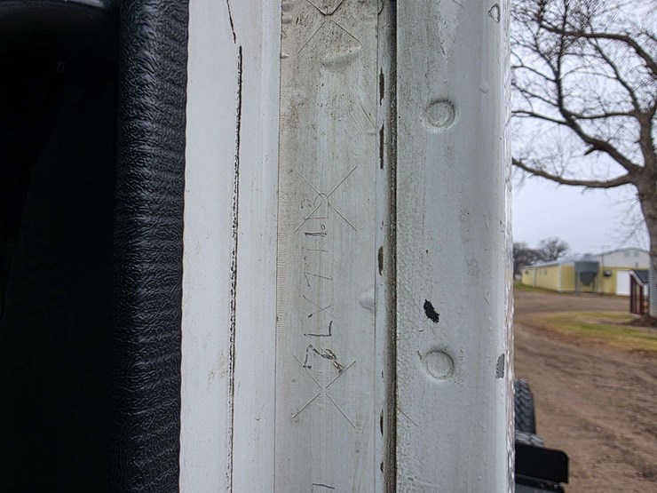 2007-freightliner-cl120-day-cab-semi,-978,000-miles,-detroit-series-60-–-14l-engine,-515hp,-10-speed-image-26