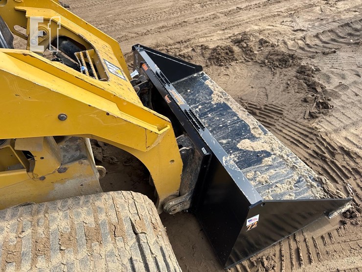 2019-caterpillar-289d-image-21