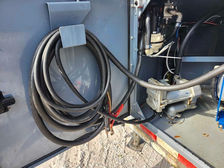 thundercreek-adt-500-tandem-fuel-trailer-image-6