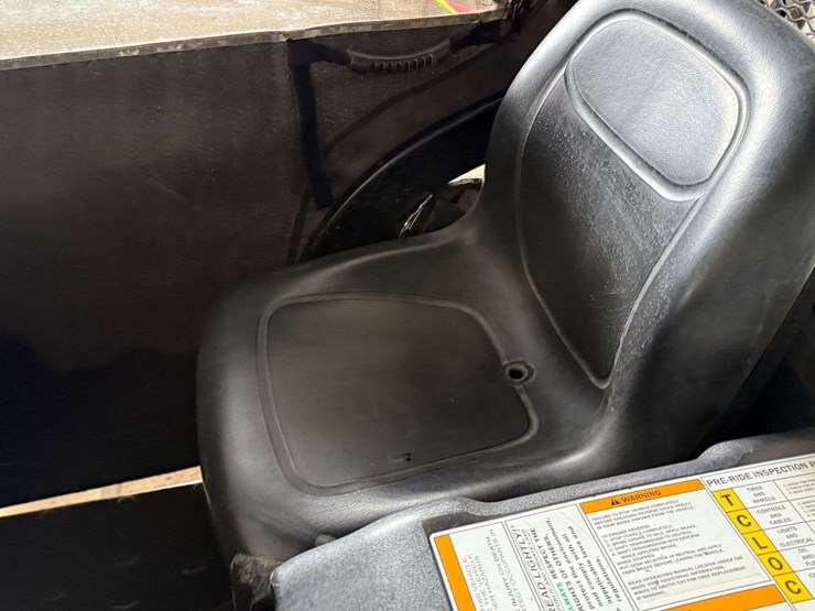 2009-arctic-cat-700-image-21