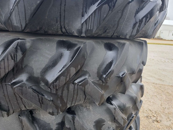 john-deere-8220-image-6