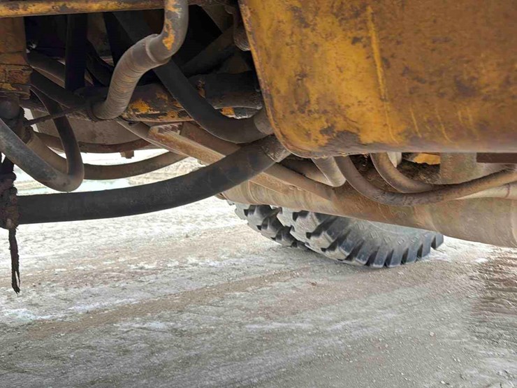 caterpillar-777b-image-8