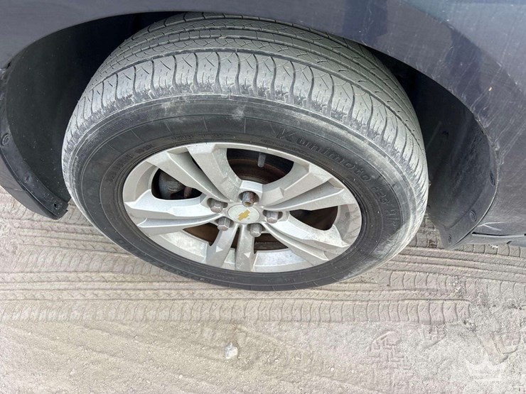 2014-chevrolet-equinox-image-27