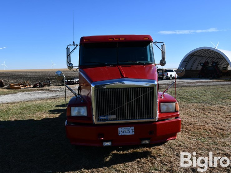 1994-volvo-wia-t/a-truck-tractor-image-2