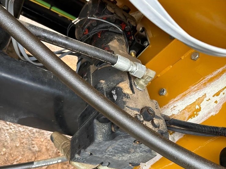 international-workstar-7300-image-13