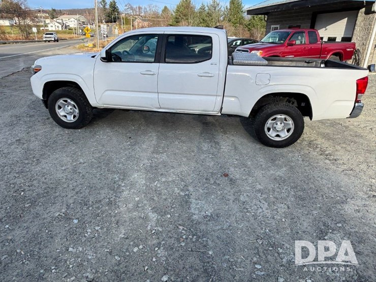 toyota-tacoma-image-10