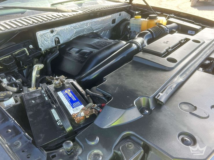 2017-ford-expedition-limited-image-10