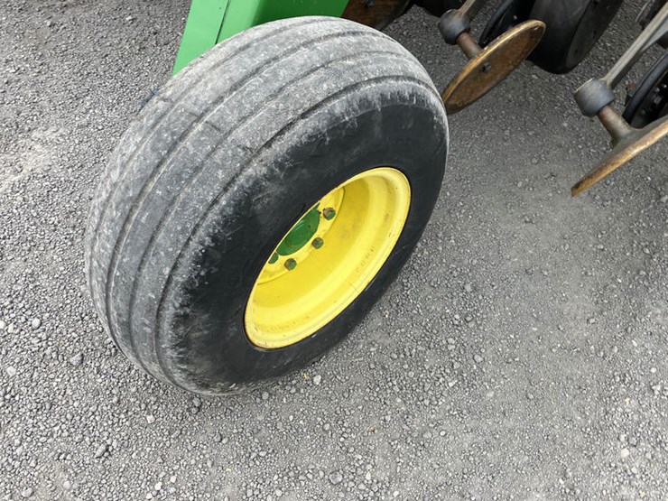 john-deere-1590-image-7