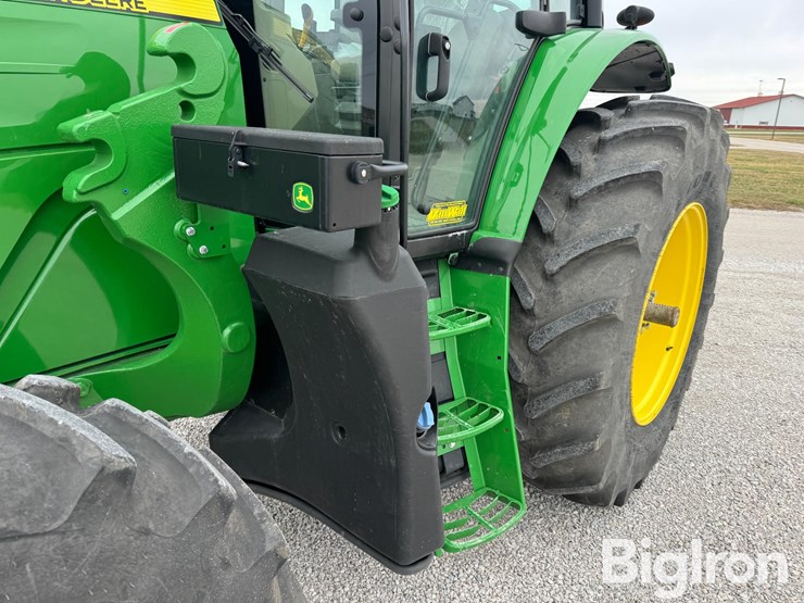 john-deere-6155m-image-12