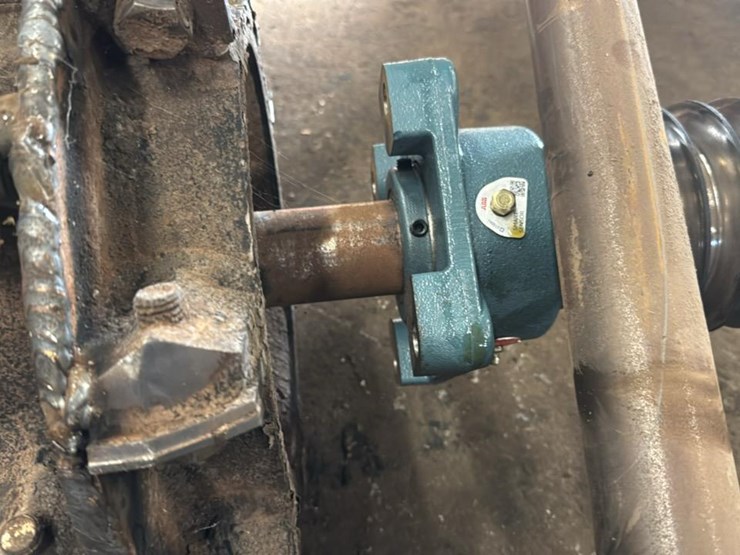 #166-•-debarker-head*-image-3