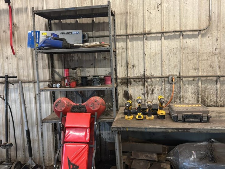 #157-•-contents-of-shelf-and-table*-image-1