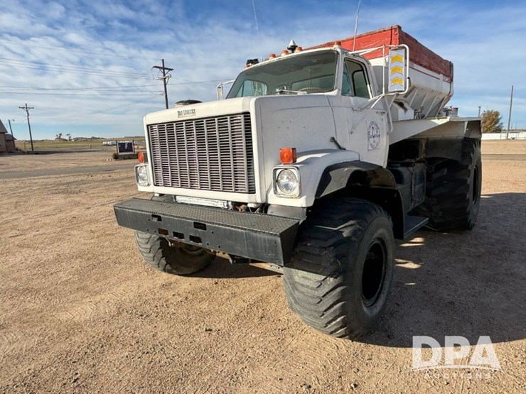 1981-new-leader-l2020-image-13