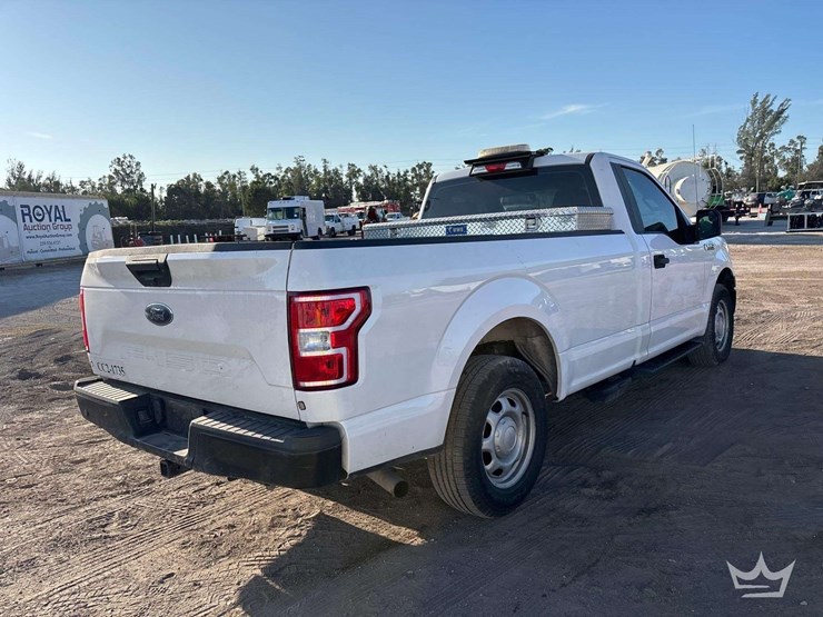 2018-ford-f150-image-3