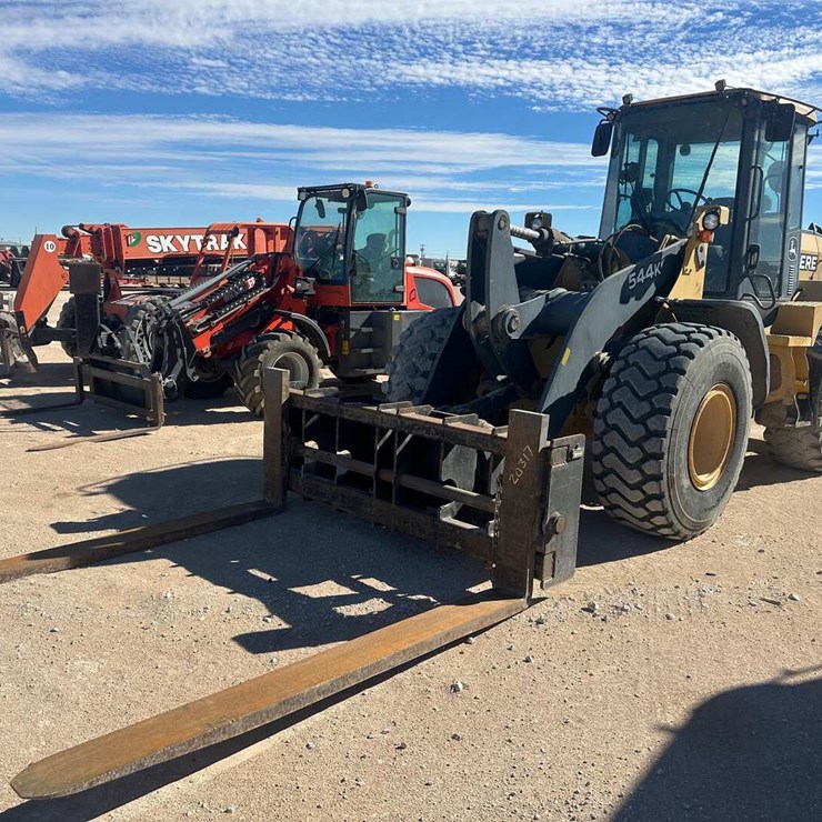 DEERE 544K
