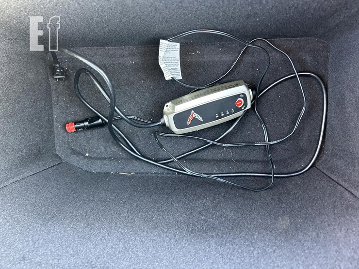 2021-chevrolet-corvette-image-42