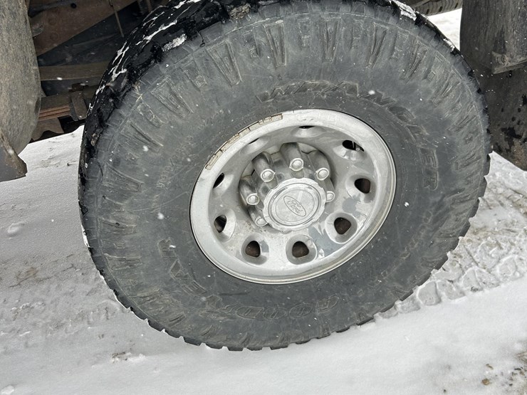 2003-ford-f350-xlt-image-27