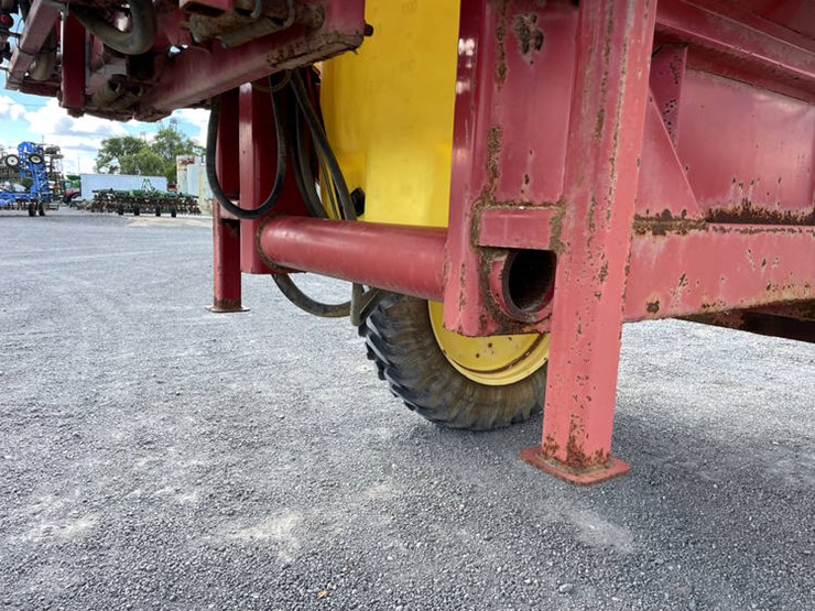 #113987-•-century-sprayer-image-10